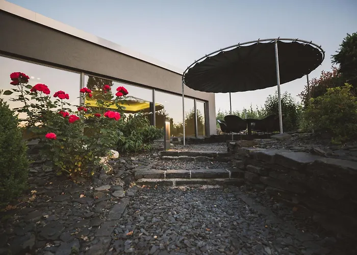 温格特格伦 - 科尼利厄斯酒店 3*